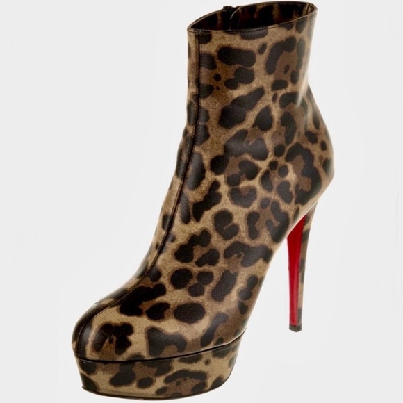 Christian Louboutin Bianca Leo print rich kid leather ankle bootie. EU37.5 - Picture 6 of 12